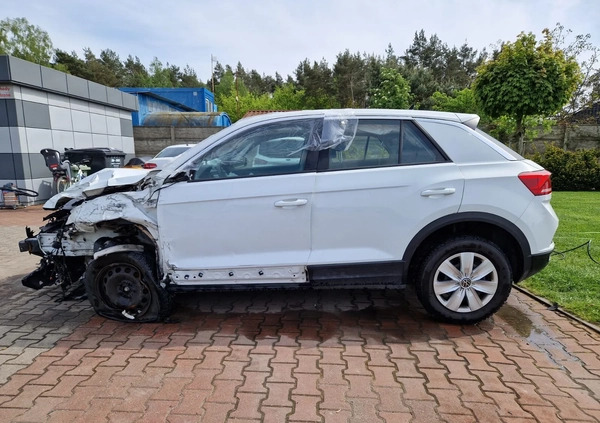 Volkswagen T-Roc cena 31898 przebieg: 75000, rok produkcji 2021 z Żukowo małe 46